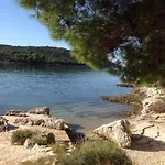 In Near Center Waterfront Appartement