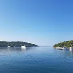 In Near Center Waterfront Appartement Pula