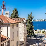 In Near Center Waterfront Appartement Pula