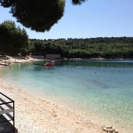 In Near Center Waterfront Apartamento Pula