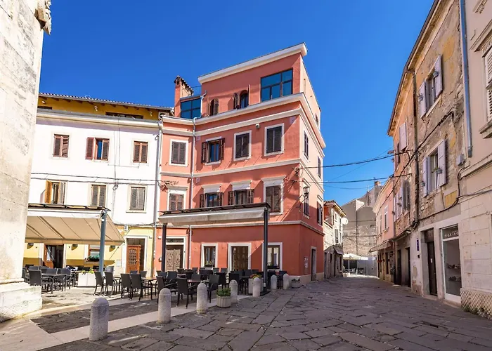 Διαμέρισμα In Near Center Waterfront Πούλα