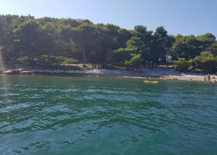 In Near Center Waterfront Διαμέρισμα