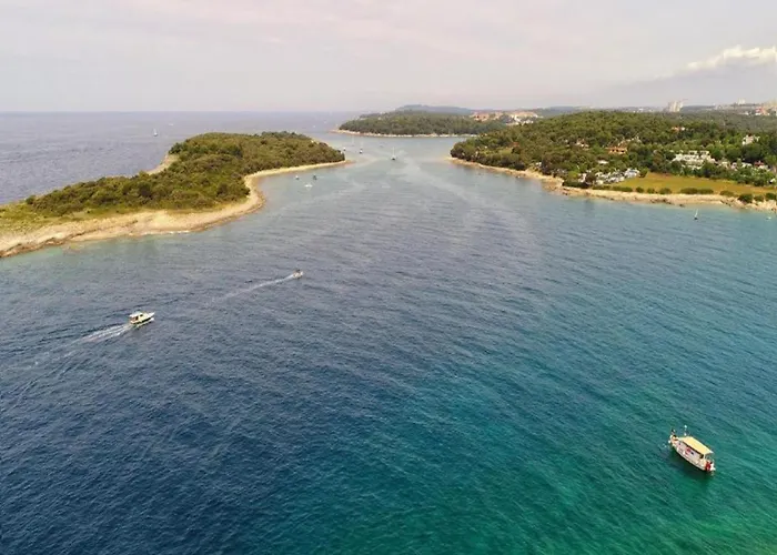 In Near Center Waterfront Διαμέρισμα Πούλα