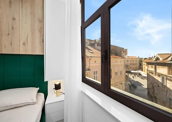 In Near Center Waterfront Διαμέρισμα *