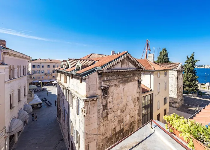 In Near Center Waterfront Διαμέρισμα *